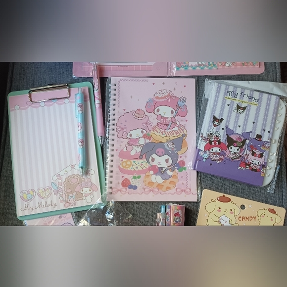 My Melody Gift Set -Sanrio- Notebooks, Bookmarks, Plush, Keychain, Stickers - Picture 2 of 4